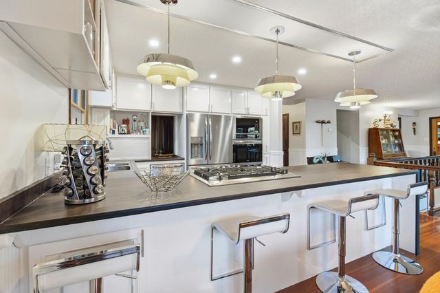 101 Karsan Dr, Sutter Creek, CA 95685