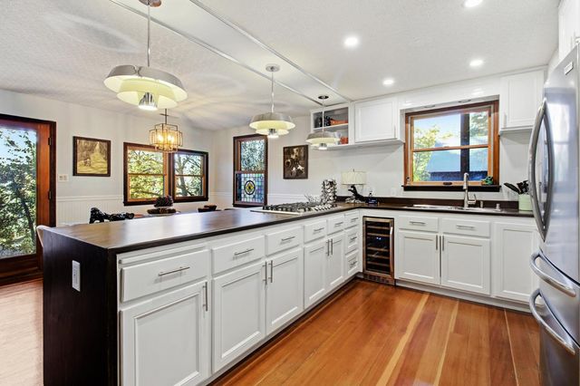 101 Karsan Dr, Sutter Creek, CA 95685