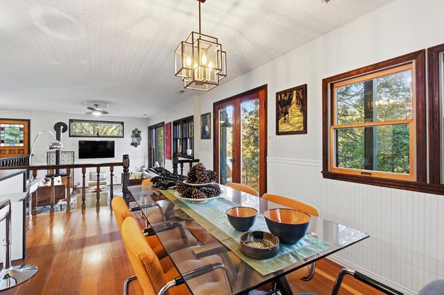 101 Karsan Dr, Sutter Creek, CA 95685