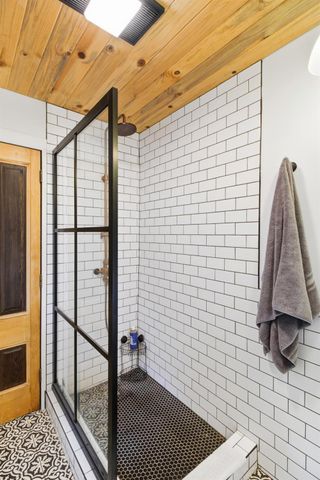 101 Karsan Dr, Sutter Creek, CA 95685