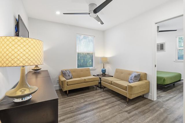 101 Karsan Dr, Sutter Creek, CA 95685