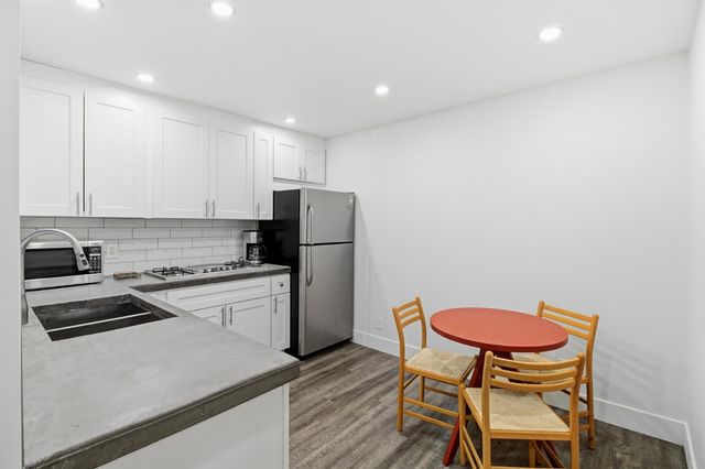 101 Karsan Dr, Sutter Creek, CA 95685