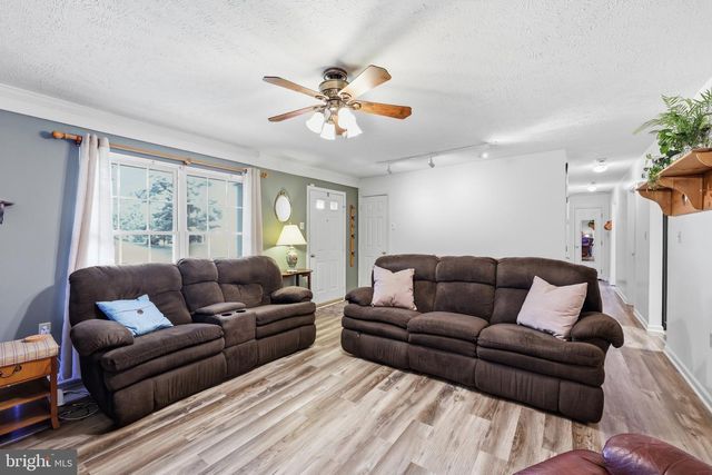 573 LEWIS ST, Front Royal, VA 22630
