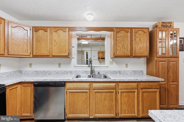 573 LEWIS ST, Front Royal, VA 22630