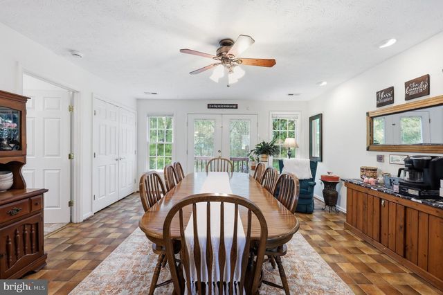 573 LEWIS ST, Front Royal, VA 22630