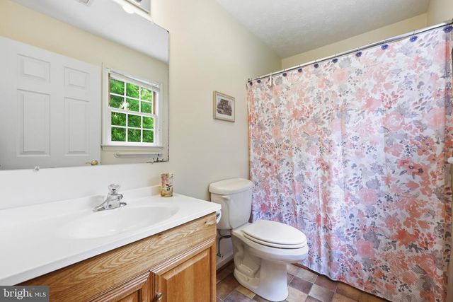 573 LEWIS ST, Front Royal, VA 22630