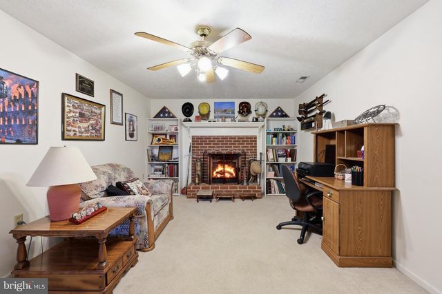 573 LEWIS ST, Front Royal, VA 22630