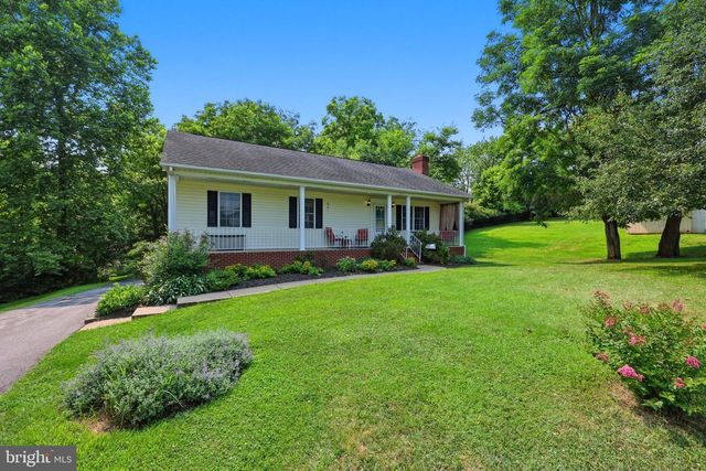 573 LEWIS ST, Front Royal, VA 22630