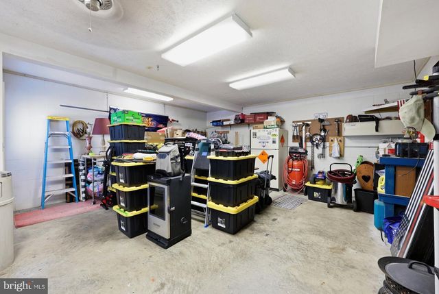 573 LEWIS ST, Front Royal, VA 22630