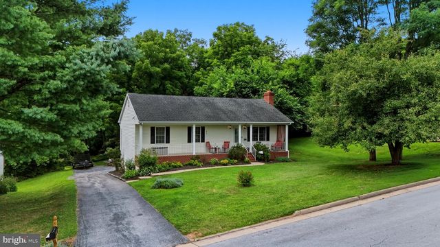 573 LEWIS ST, Front Royal, VA 22630