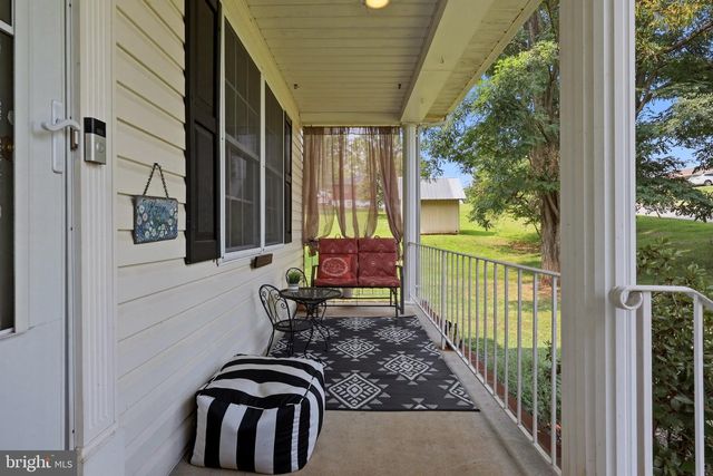 573 LEWIS ST, Front Royal, VA 22630
