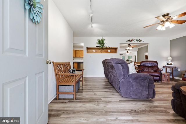 573 LEWIS ST, Front Royal, VA 22630