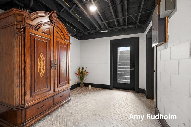 522 E River Street, Spring Lake, MI 49456