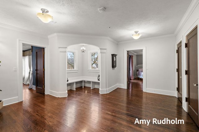 522 E River Street, Spring Lake, MI 49456