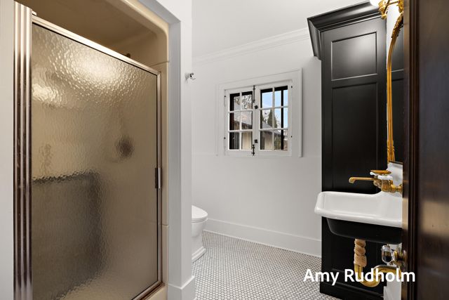 522 E River Street, Spring Lake, MI 49456