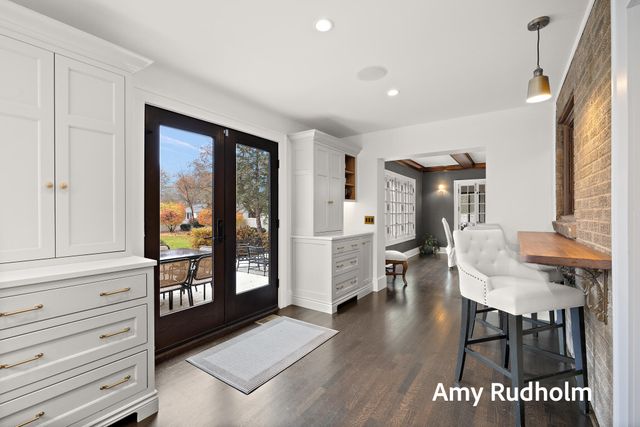 522 E River Street, Spring Lake, MI 49456