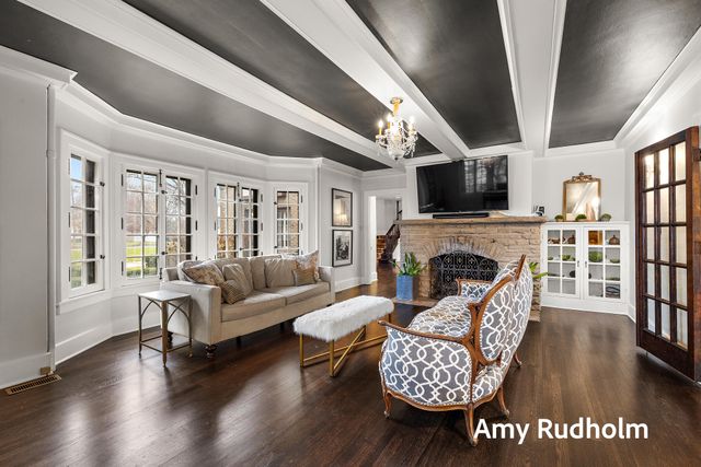 522 E River Street, Spring Lake, MI 49456