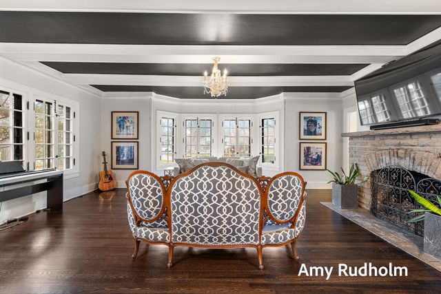 522 E River Street, Spring Lake, MI 49456