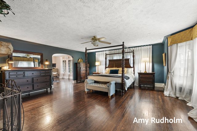 522 E River Street, Spring Lake, MI 49456