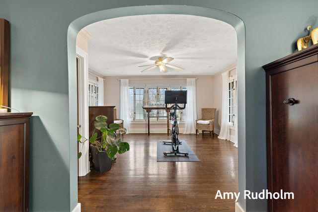 522 E River Street, Spring Lake, MI 49456