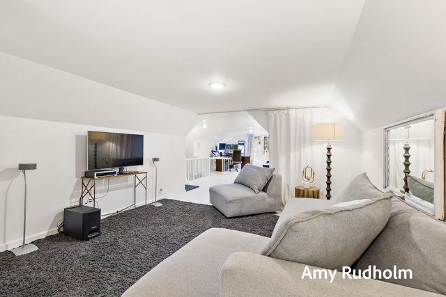 522 E River Street, Spring Lake, MI 49456