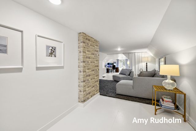 522 E River Street, Spring Lake, MI 49456