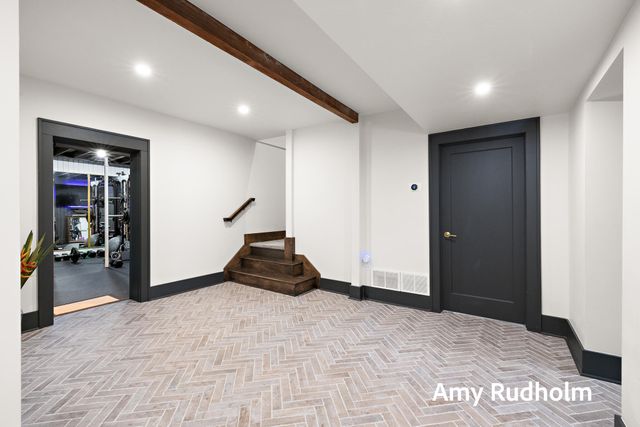 522 E River Street, Spring Lake, MI 49456