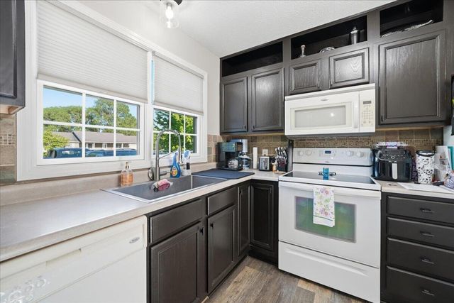 3030 Maplewood Street, Benton Harbor, MI 49022
