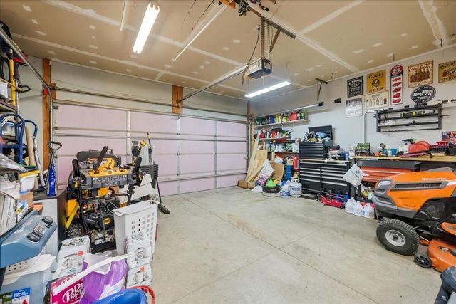 3030 Maplewood Street, Benton Harbor, MI 49022