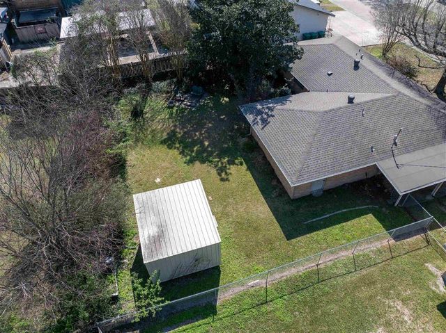 4439 Oaklawn St Street, Lake Charles, LA 70605