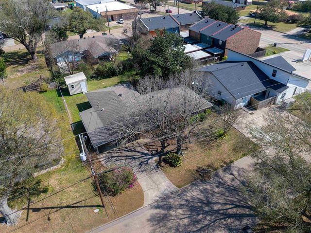 4439 Oaklawn St Street, Lake Charles, LA 70605