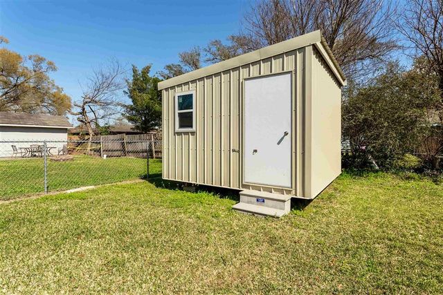 4439 Oaklawn St Street, Lake Charles, LA 70605