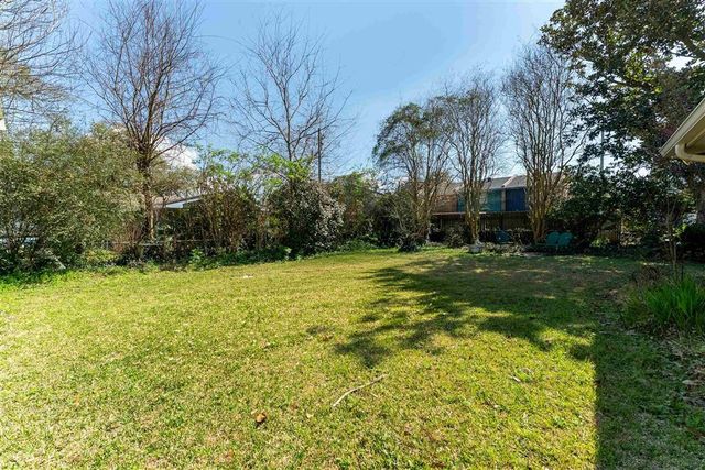 4439 Oaklawn St Street, Lake Charles, LA 70605