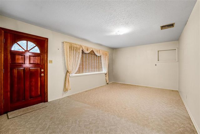 4439 Oaklawn St Street, Lake Charles, LA 70605