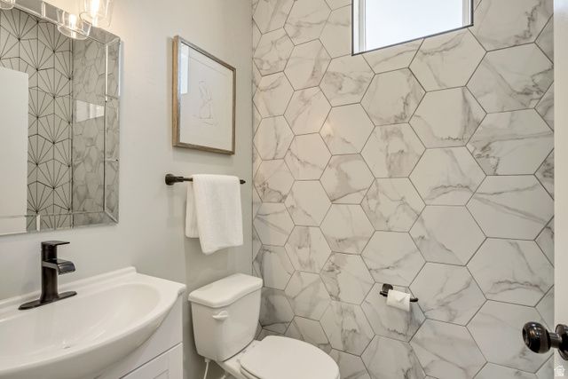 3278 E HAWK DR, Spanish Fork, UT 84660