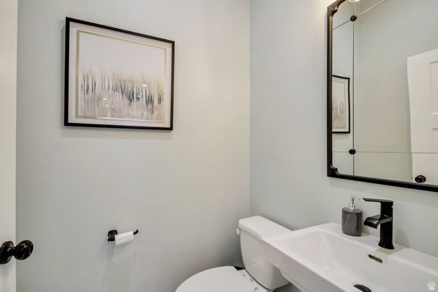 3278 E HAWK DR, Spanish Fork, UT 84660