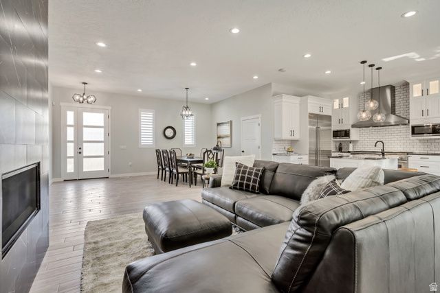 3278 E HAWK DR, Spanish Fork, UT 84660