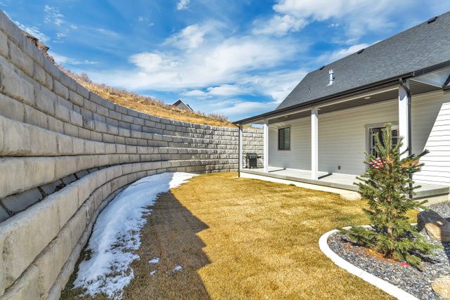 3278 E HAWK DR, Spanish Fork, UT 84660