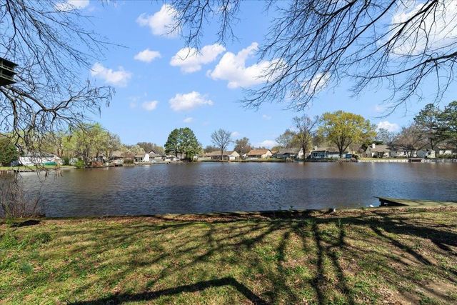 7360 VONDEL CV, Memphis, TN 38133