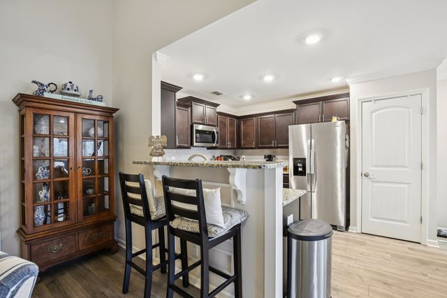 555 High Echelon Cir, Smyrna, TN 37167