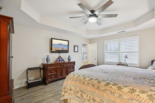 555 High Echelon Cir, Smyrna, TN 37167