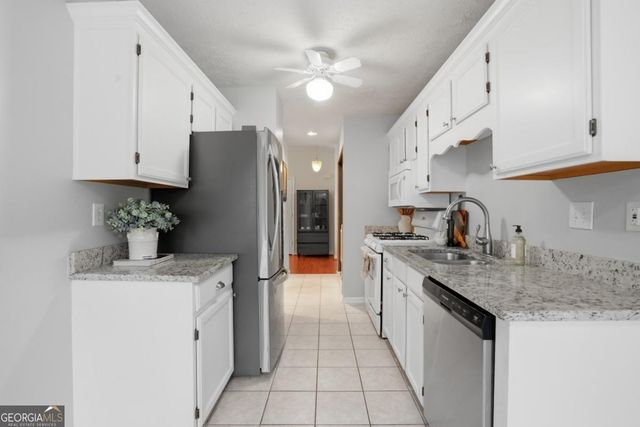 11345 Abbotts Station Drive, Johns Creek, GA 30097