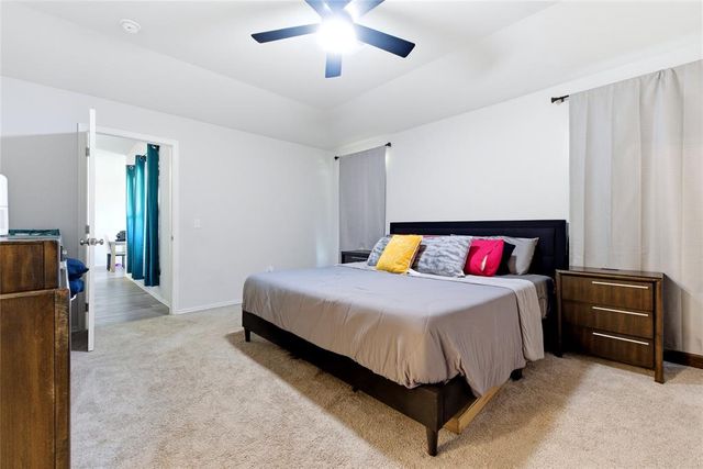1016 S Colt Lane, Mustang, OK 73064
