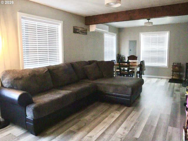 518 Se 2ND Ave, John Day, OR 97845