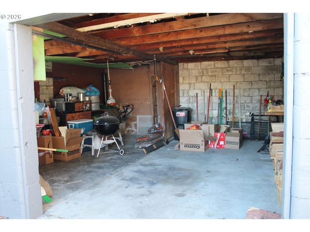 518 Se 2ND Ave, John Day, OR 97845