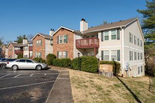 142 N Timber Dr, Nashville, TN 37214