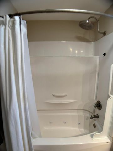 1885 Loganberry Lane, Crown Point, IN 46307