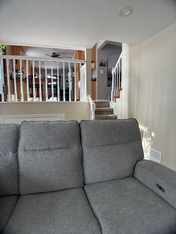 1885 Loganberry Lane, Crown Point, IN 46307