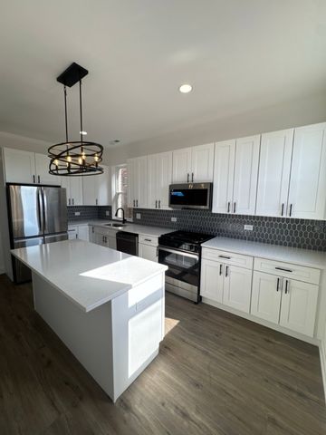 4751 W Monroe Street, Chicago, IL 60644