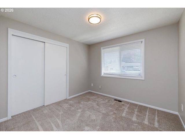 1413 Ne 10TH Ave, Hillsboro, OR 97124